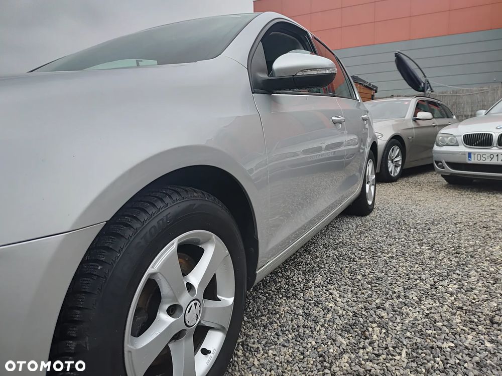 Volkswagen Golf 2.0 TDI DPF Comfortline - 9