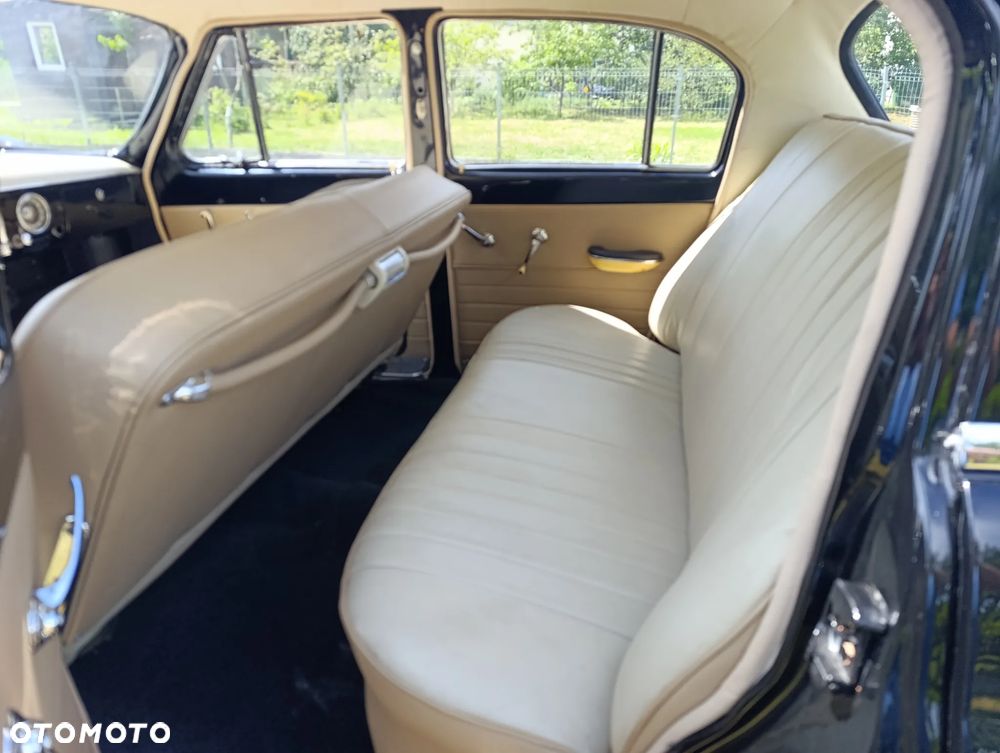 Wołga GAZ-21 - 9