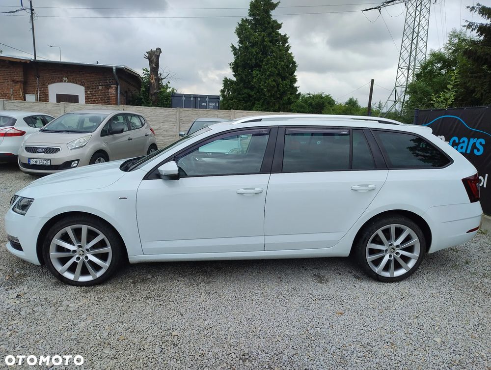 Skoda Octavia 2.0 TDI DSG Style - 2