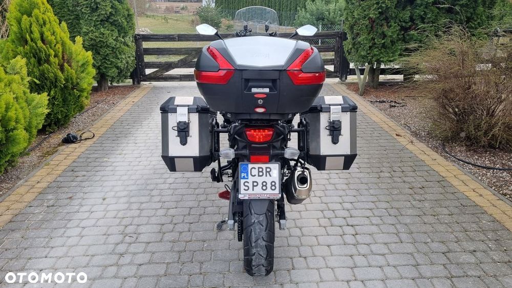 Suzuki V-STROM - 4
