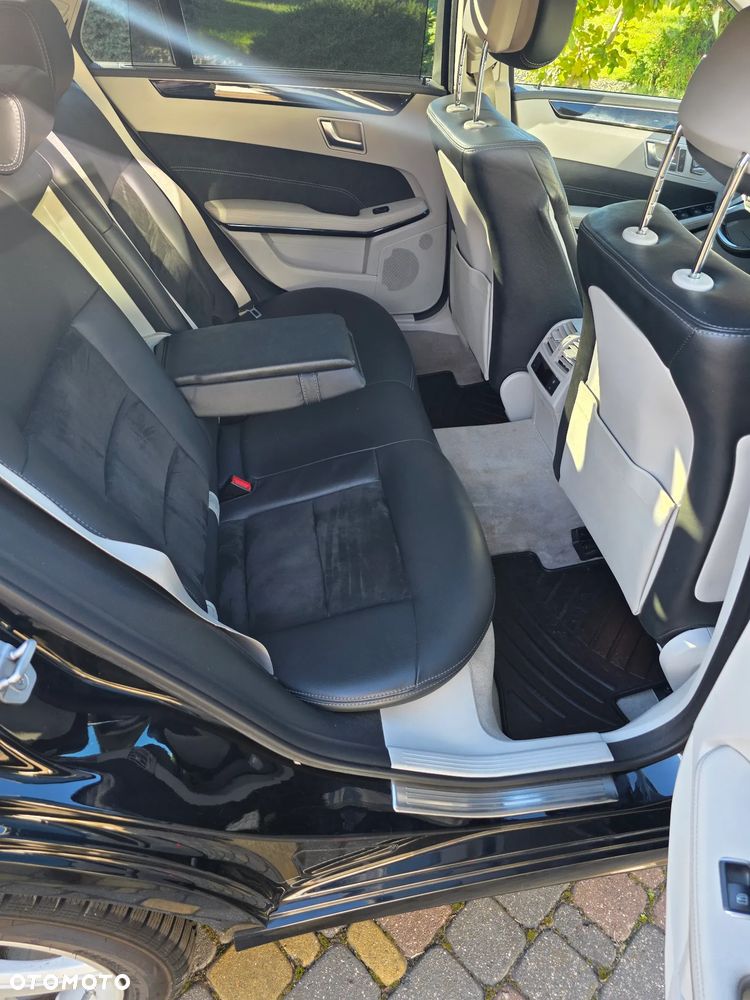 Mercedes-Benz Klasa E 300 BlueTEC 7G-TRONIC Avantgarde - 19