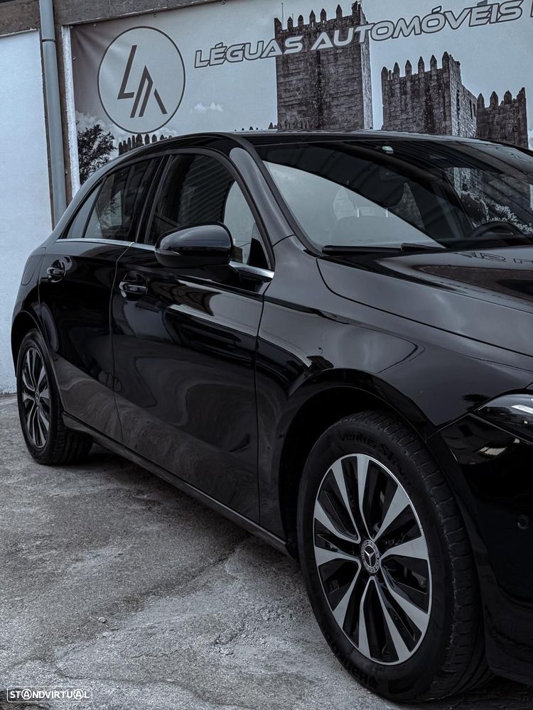 Mercedes-Benz A 250 e Style Plus - 3