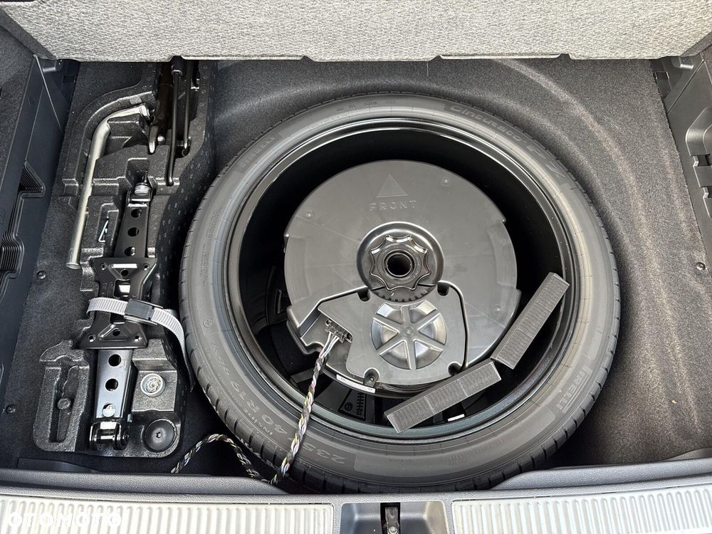 Volkswagen Passat - 30