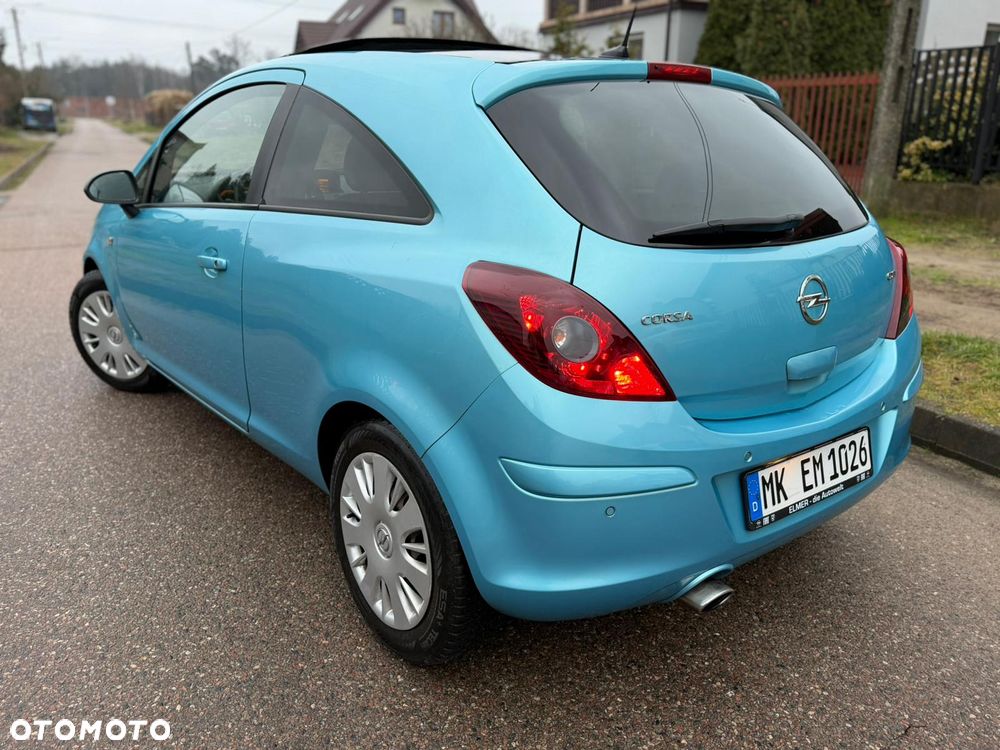 Opel Corsa 1.3 CDTI DPF Color Edition - 4