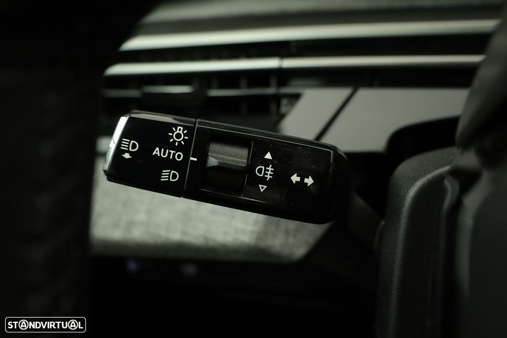 Peugeot 5008 1.2 Hybrid Allure e-DCS6 - 14
