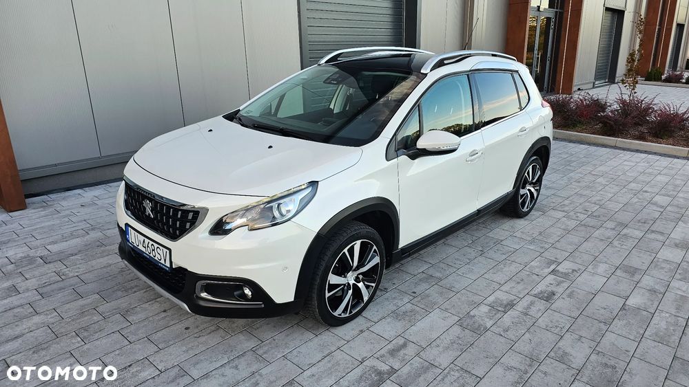 Peugeot 2008 1.2 Pure Tech Allure S&S - 2