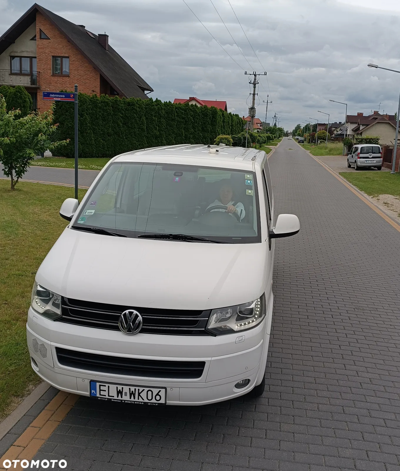 Volkswagen Multivan - 3