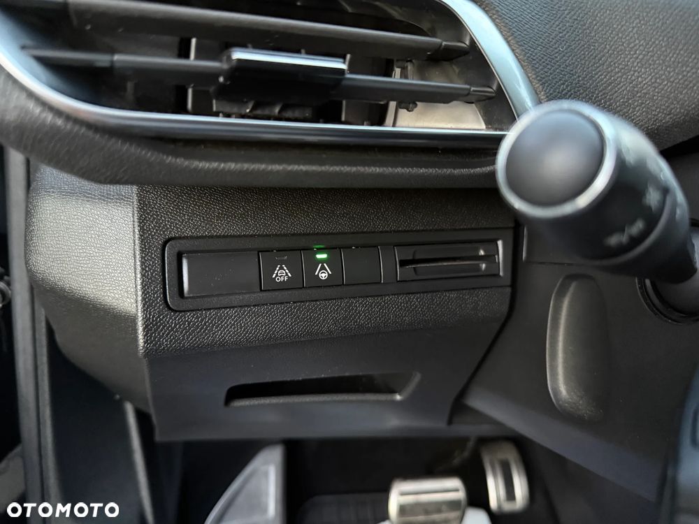 Peugeot 5008 2.0 BlueHDi GT S&S EAT8 - 37