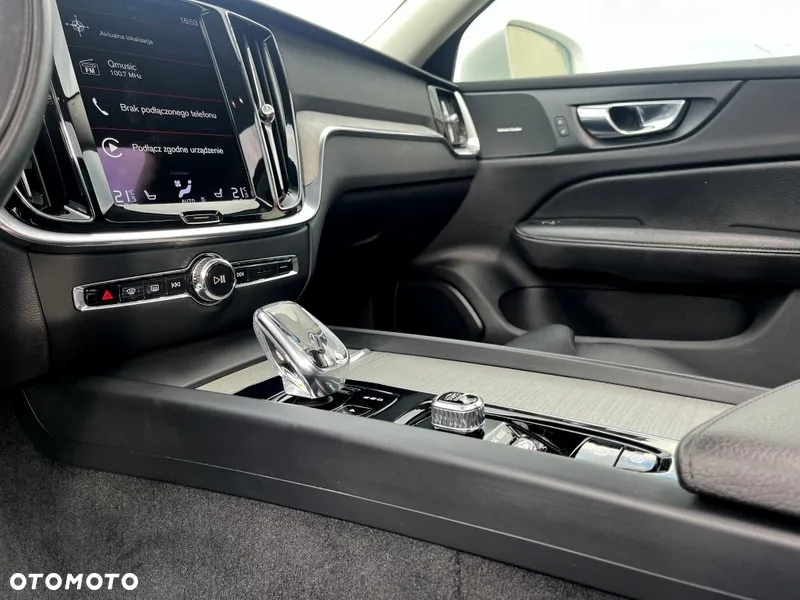 Volvo V60 B3 B Geartronic Inscription - 28