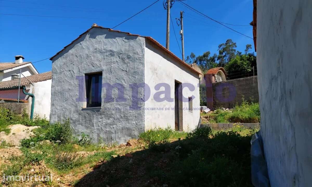 Moradias para reconstrução em Ossela, Oliveira de Azeméis - Grande imagem: 2/15