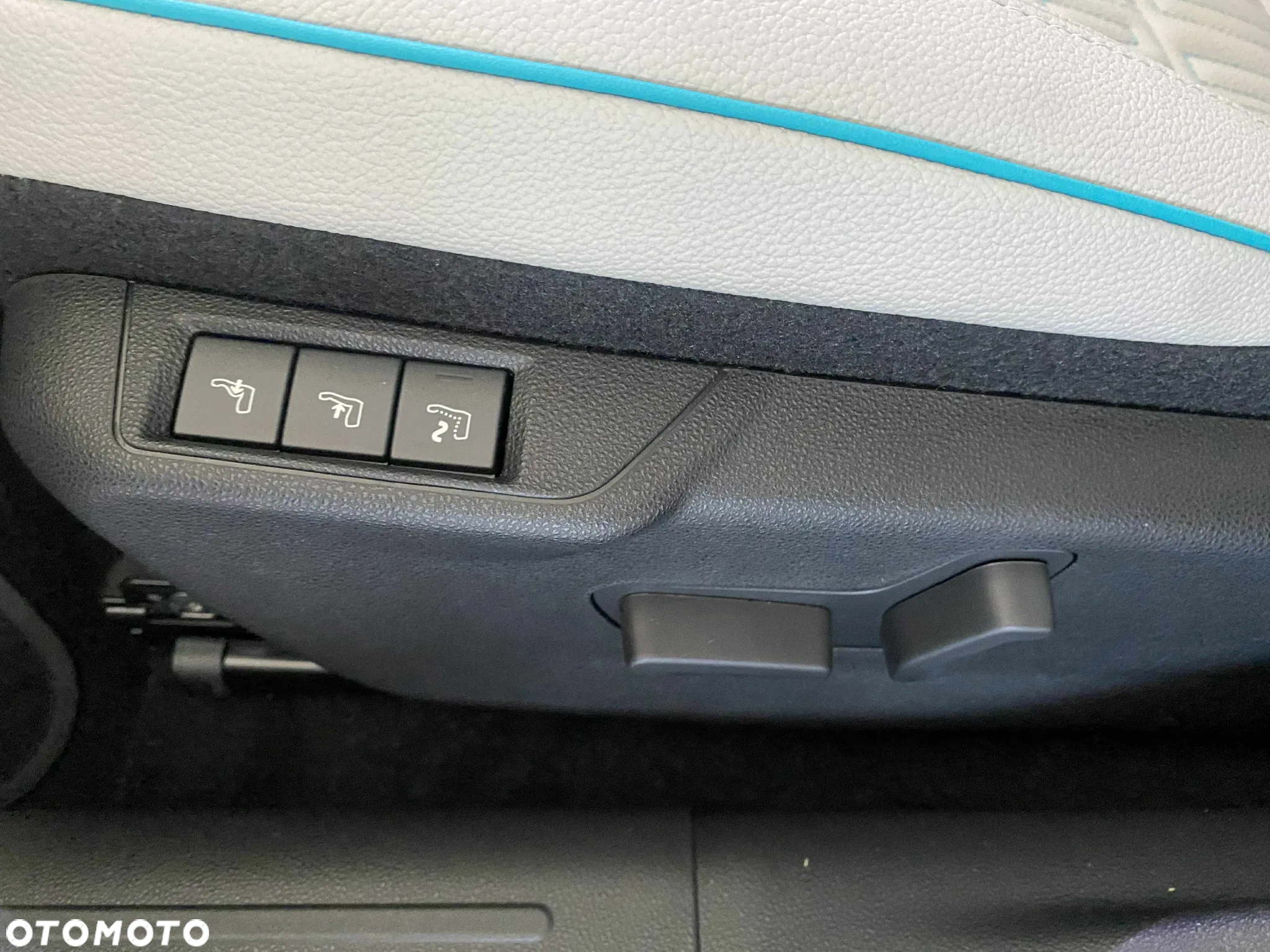 Fiat 600 1.2 Turbo Hybrid La Prima eDCT - 10
