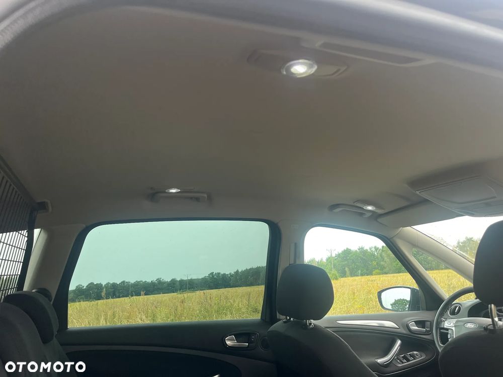 Ford S-Max 2.0 TDCi DPF Titanium - 18