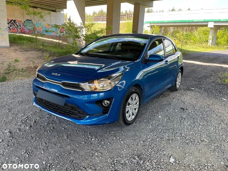 Kia Rio 1.2 L - 1