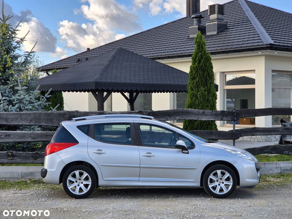 Peugeot 207 - 5
