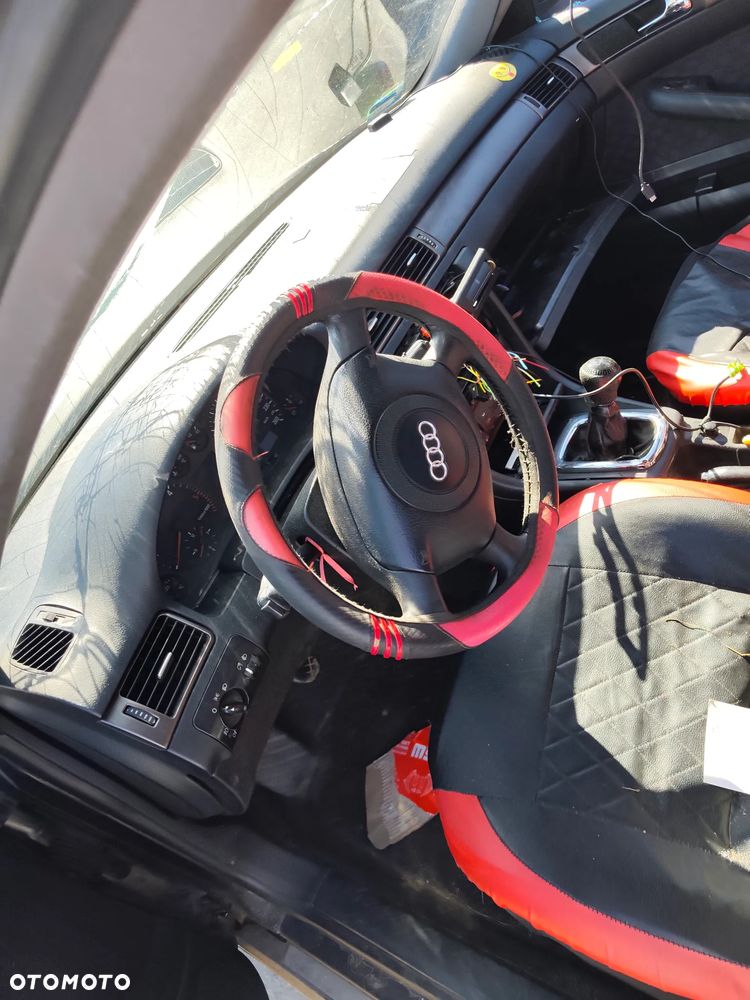 Audi A6 C5 2,5d 1999 na części drzwi szyba lusterko lampa fotel silnik skrzynia itp - 3