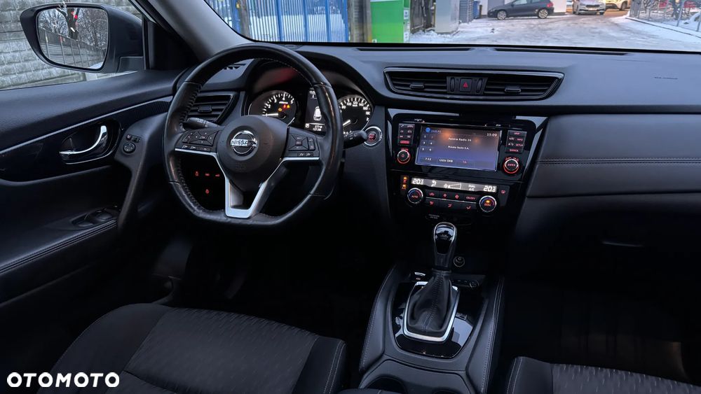 Nissan X-Trail 1.3 DIG-T N-Connecta 2WD DCT - 26