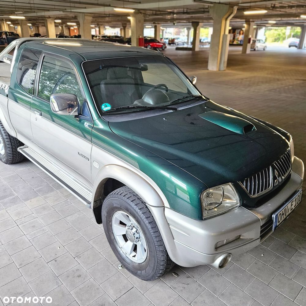 Mitsubishi L200 Pick Up 4x4 Intense Club Cab - 5