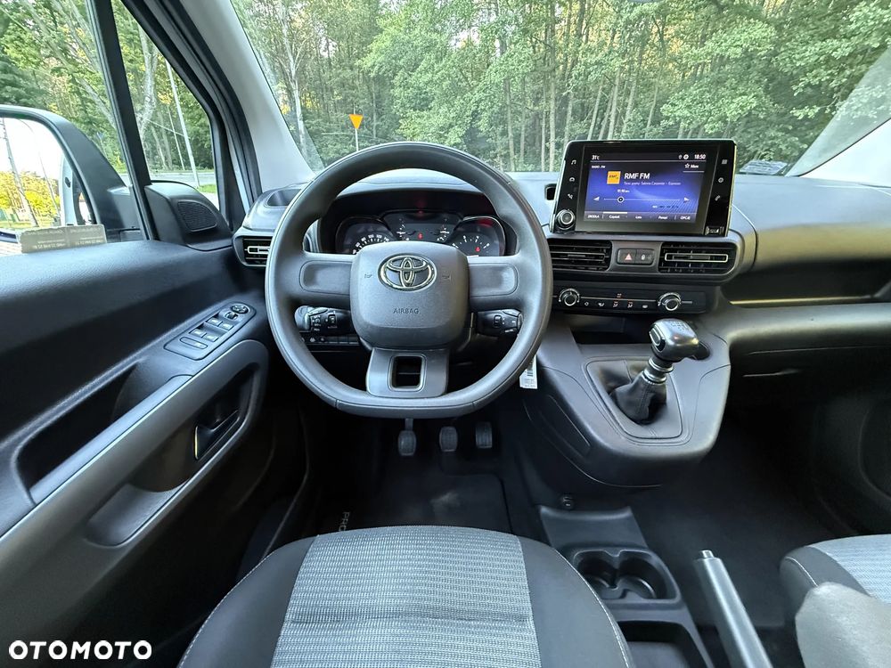 Toyota Proace City Verso 1.5 D-4D Business - 19