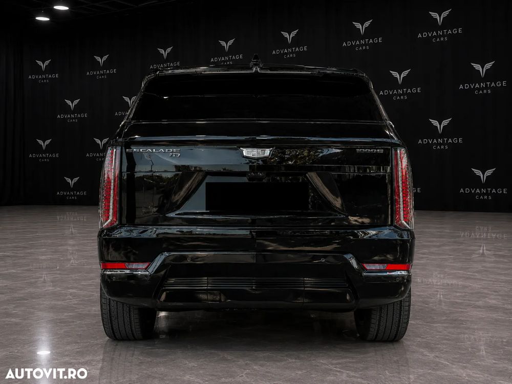 Cadillac Escalade - 7