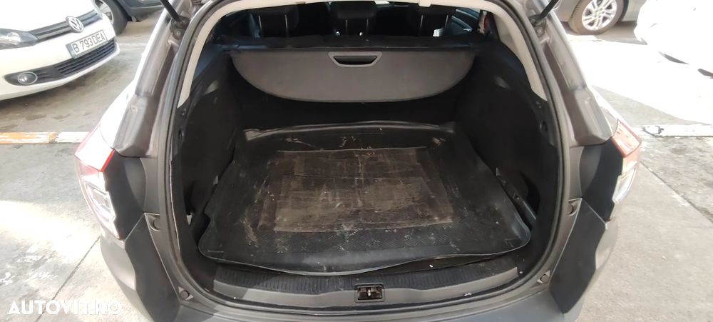 Renault Megane 1.5 dCI Privilege - 14