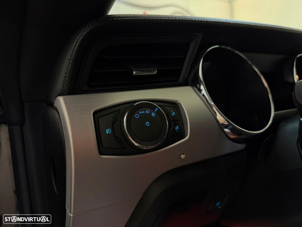 Ford Mustang 2.3i EcoBoost Aut. - 21