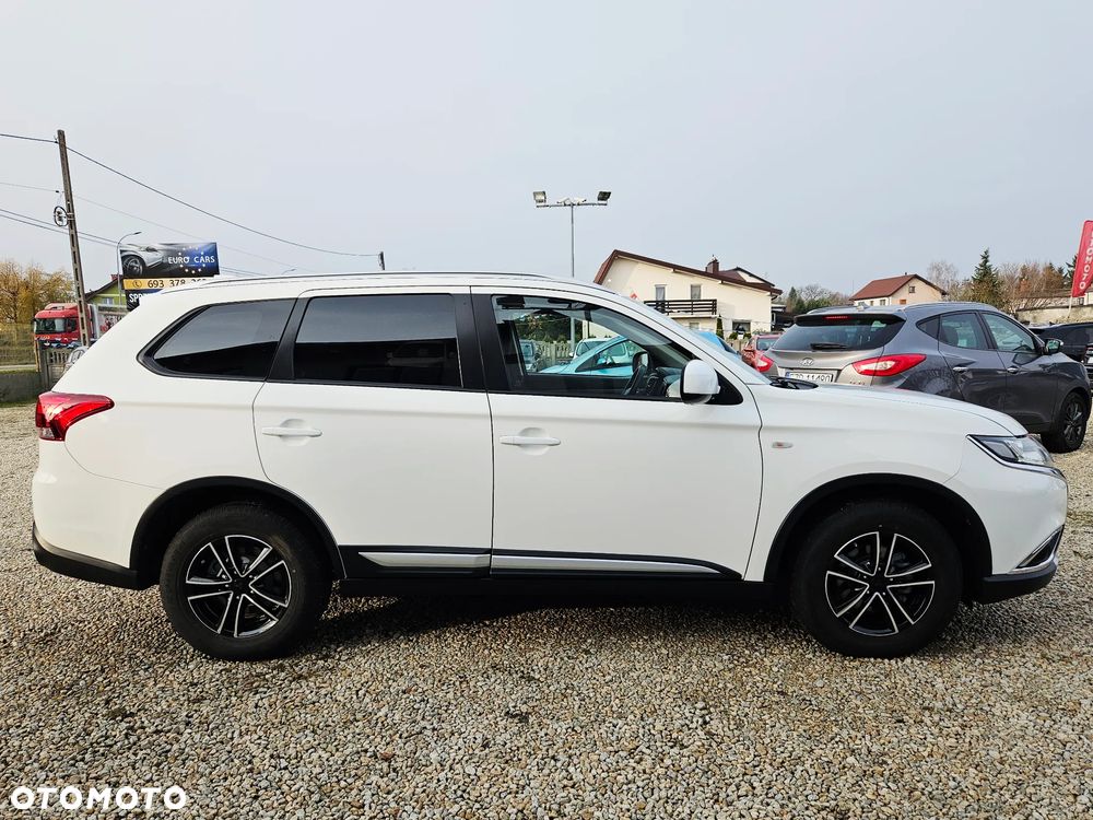 Mitsubishi Outlander 2.0 City Style 2WD - 16