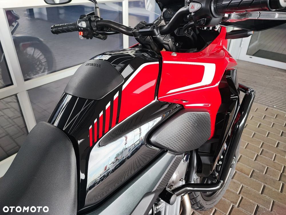 Honda CB - 11