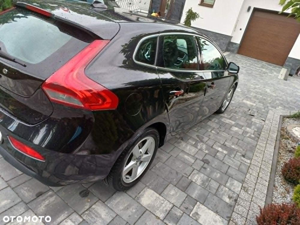 Volvo V40 D2 Kinetic - 4