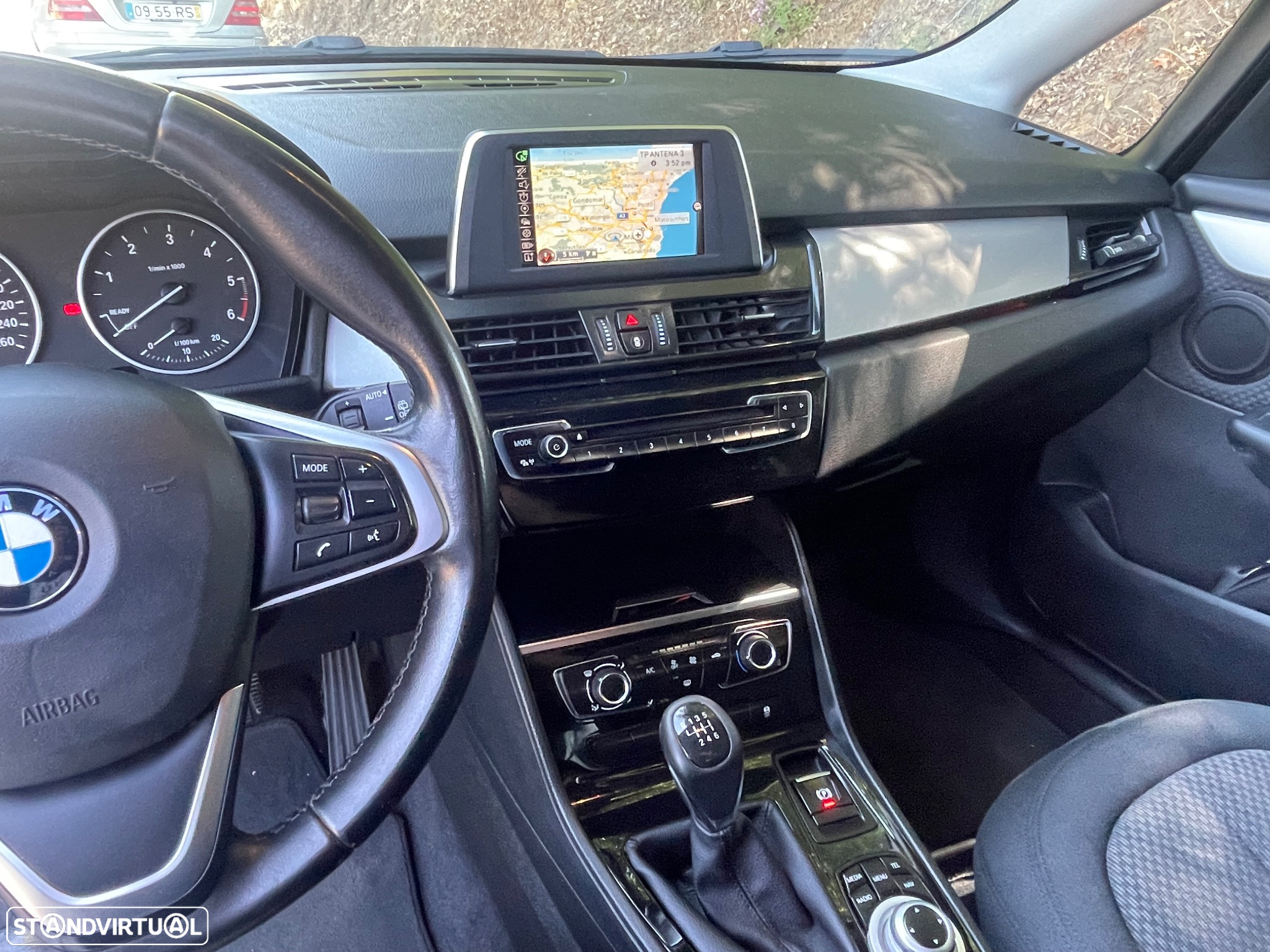 BMW 216 Active Tourer d - 15