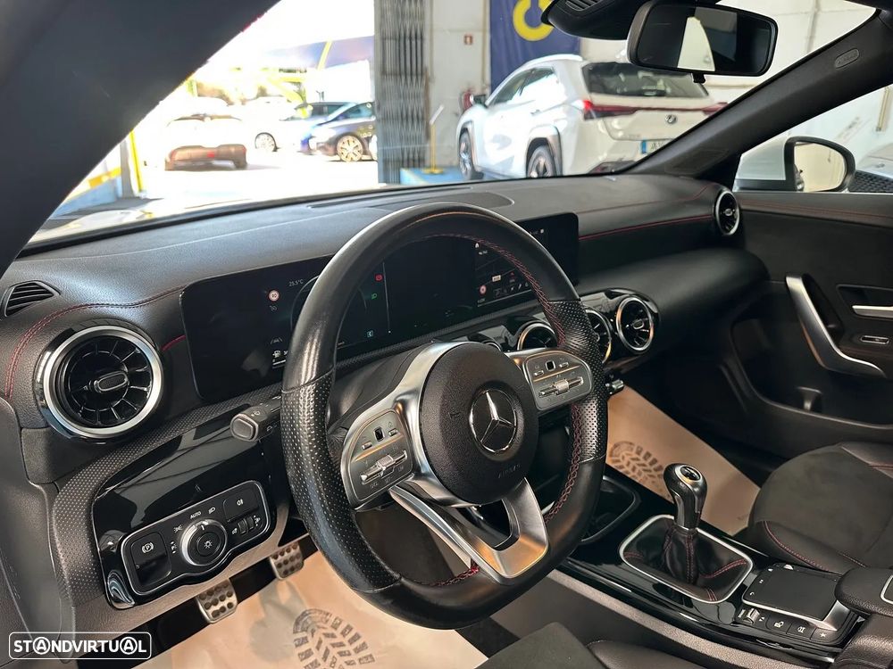 Mercedes-Benz CLA 180 - 15