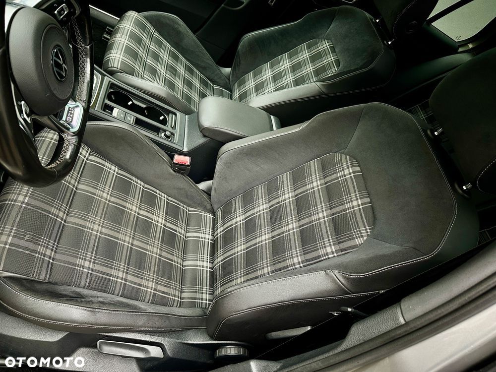 Volkswagen Golf GTD BlueMotion Technology DSG - 6