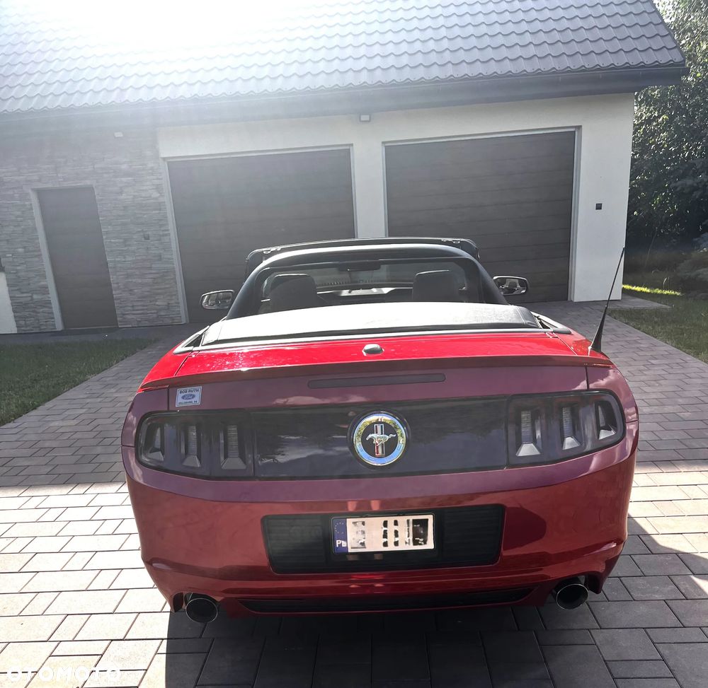 Ford Mustang 3.7 V6 Premium - 9