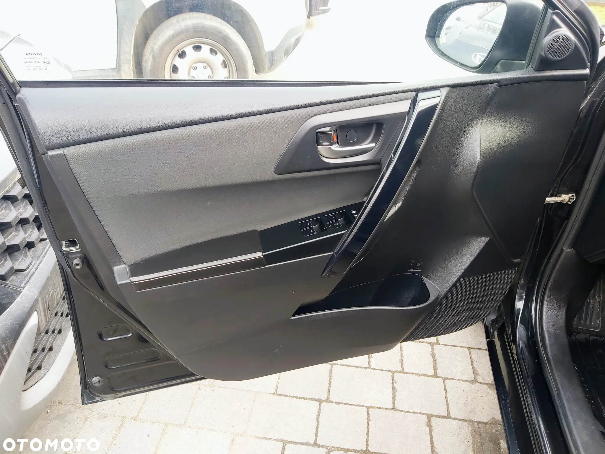 Toyota Auris 1.8 VVT-i Hybrid Automatik Executive - 15