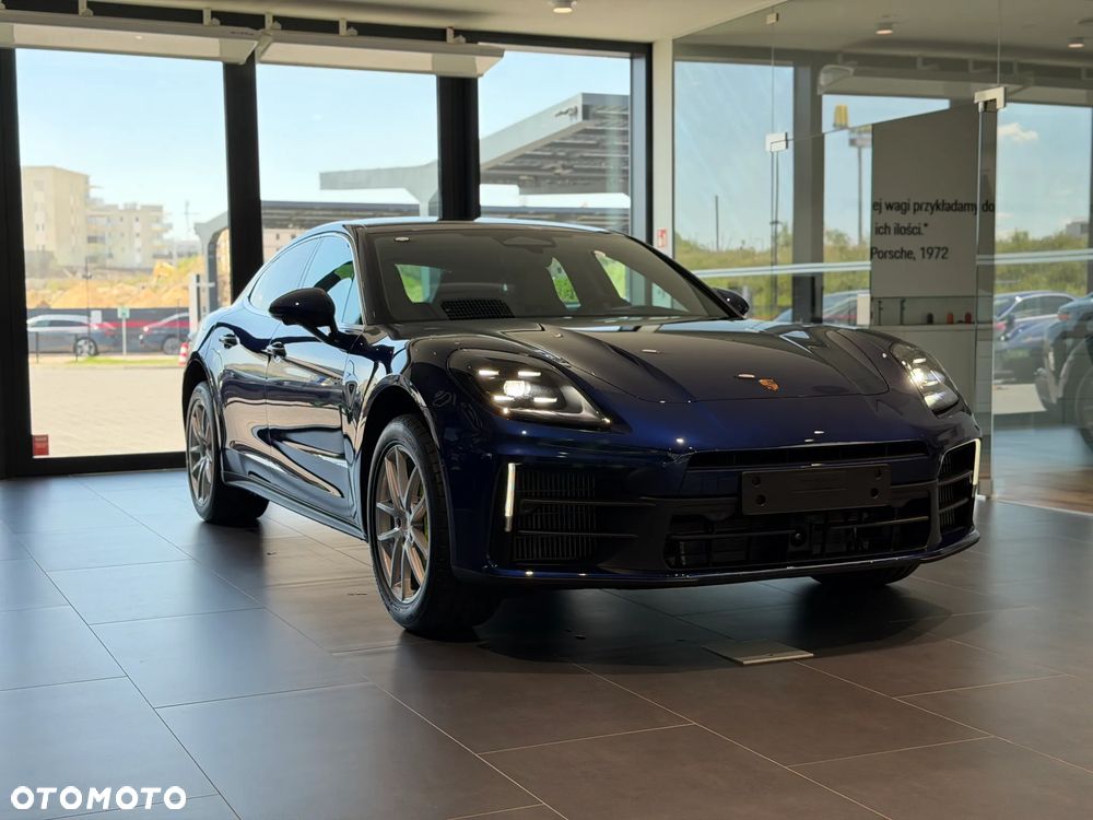 Porsche Panamera 4 E-Hybrid PHEV - 10