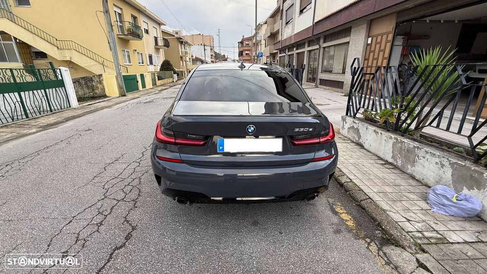 BMW 330 e Aut. M Sport - 2