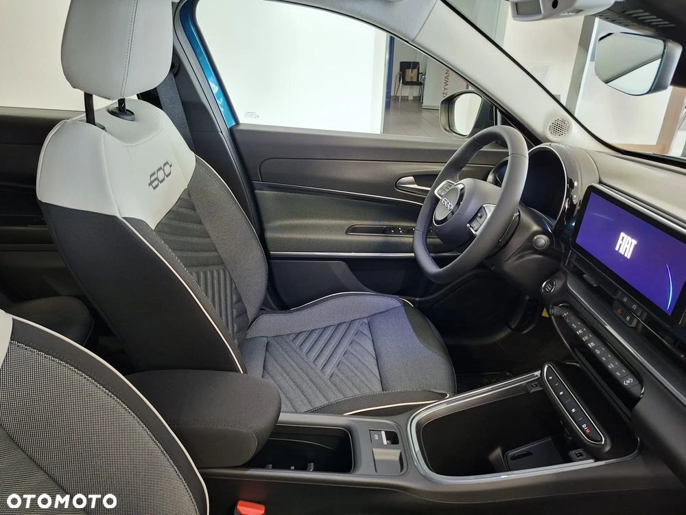 Fiat 600 1.2 Turbo Icon eDCT - 9