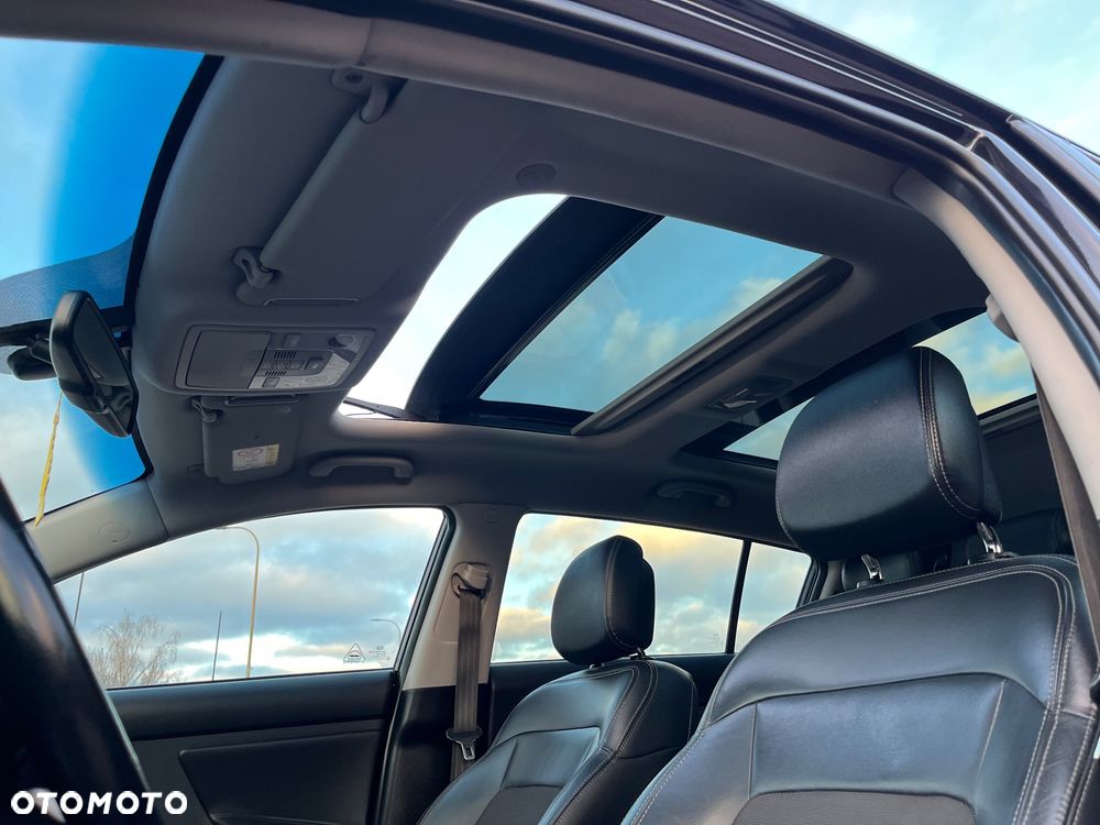 Kia Sportage 1.7 CRDI 2WD Attract - 24