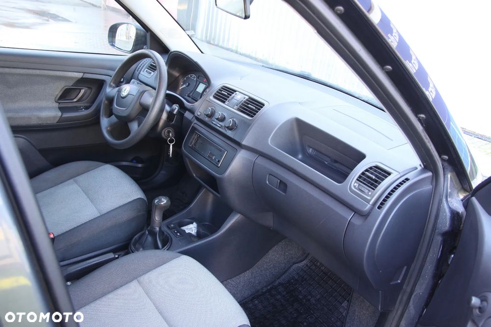 Skoda Fabia - 32