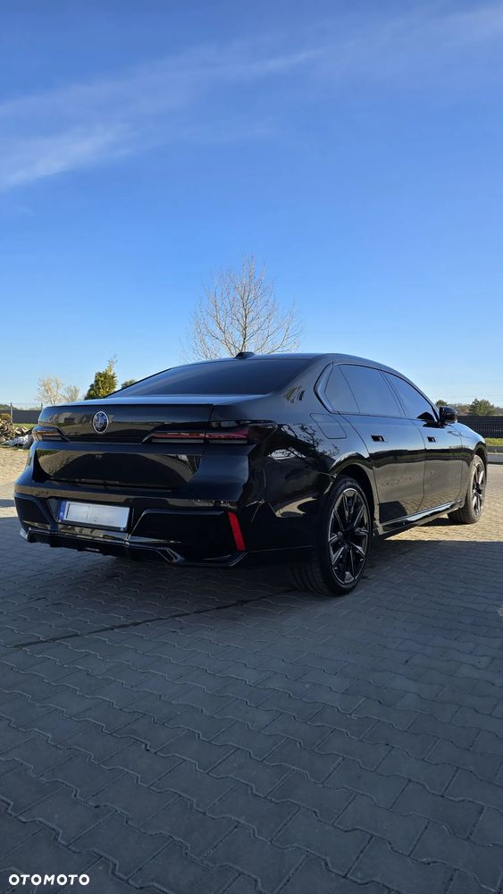 BMW Seria 7 ver-740d-xdrive-mhev-m-sport-sport - 6