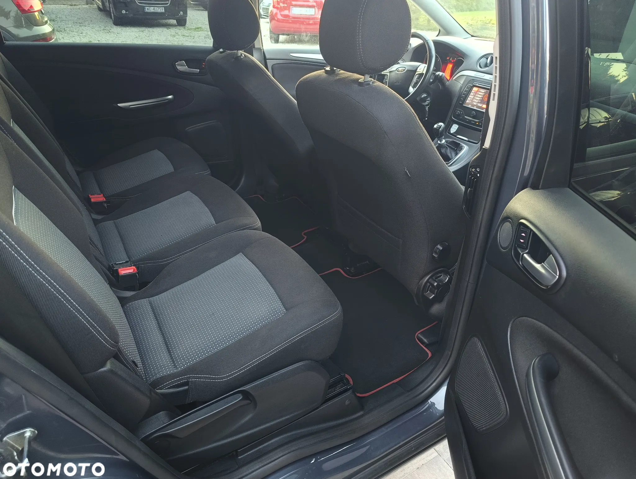 Ford S-Max 2.0 TDCi Titanium - 12