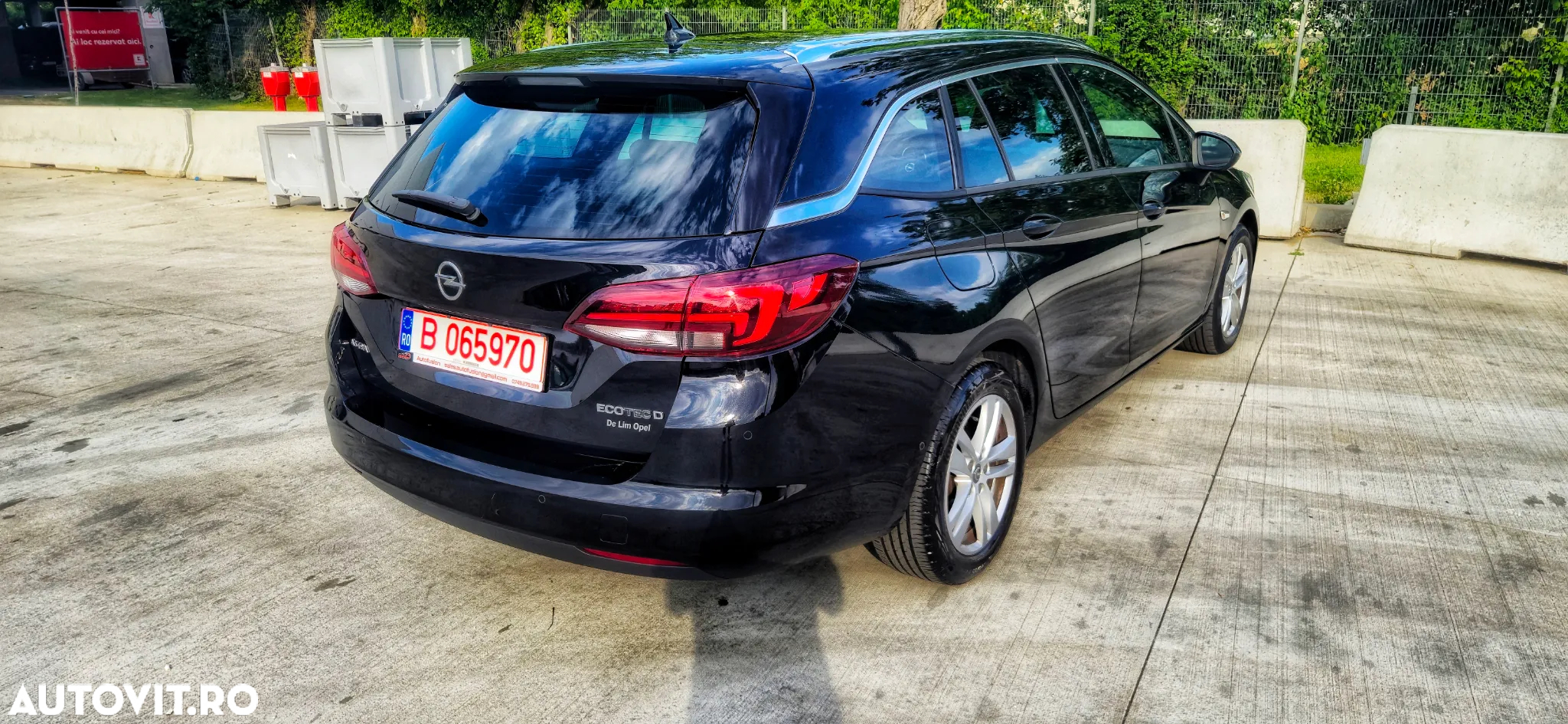 Opel Astra 1.6 D (CDTI DPF ecoFLEX) Start/Stop Excellence - 10