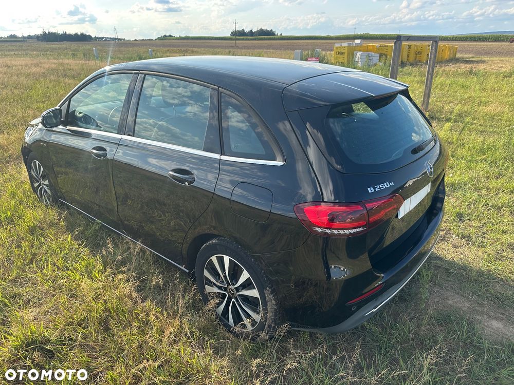 Mercedes-Benz Klasa B 250 e 8G-DCT Edition 2021 - 2