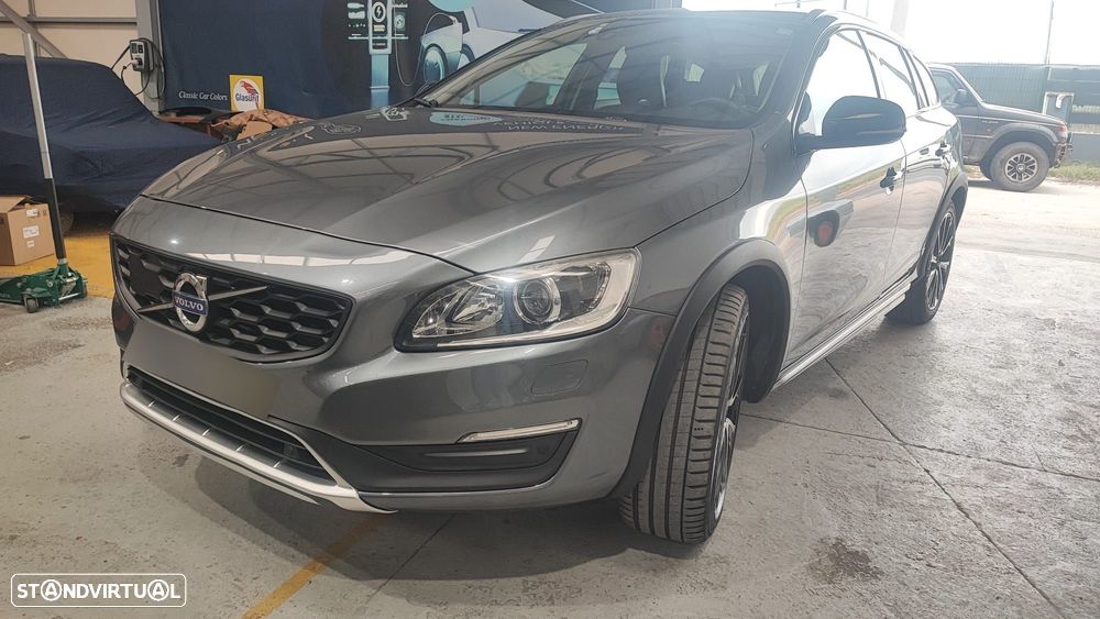 Volvo V60 2.0 D4 Summum Geartronic - 6