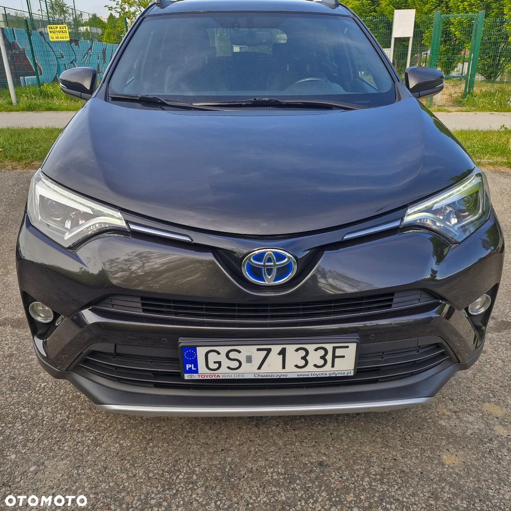 Toyota RAV4 - 1