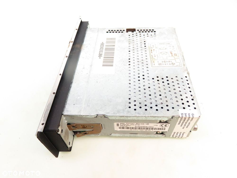 RADIO AUDI A4 B6 Avant (8E5) 8E0035186 - 3