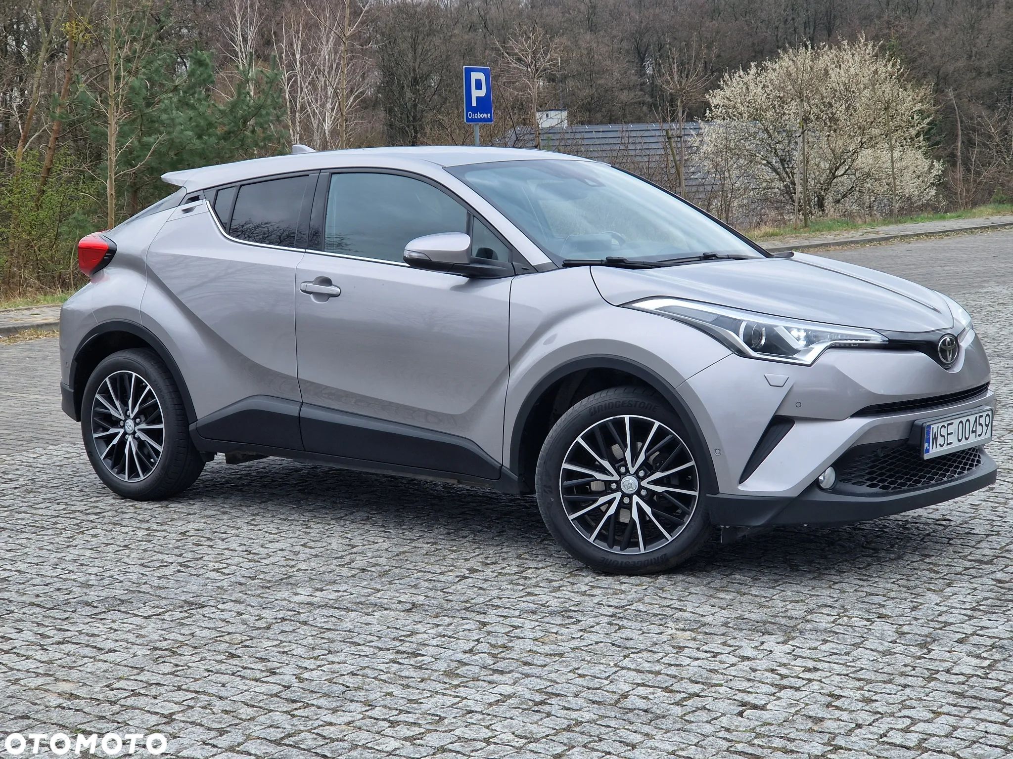 Toyota C-HR 1.2 T Prestige - 1