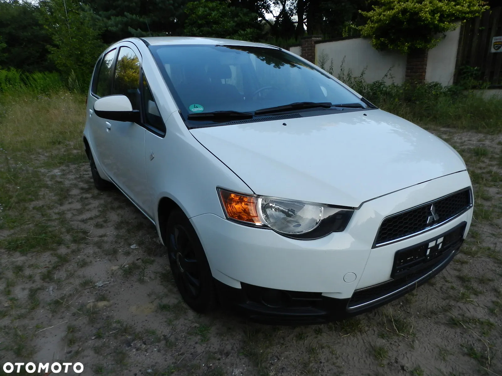 Mitsubishi Colt - 3