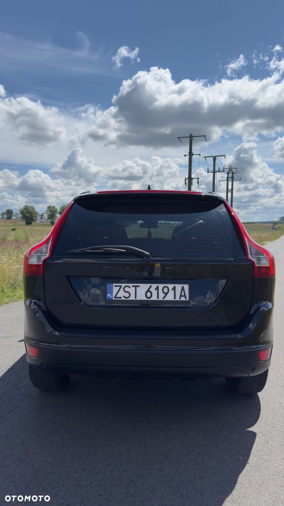 Volvo XC 60 DRIVe Momentum - 12