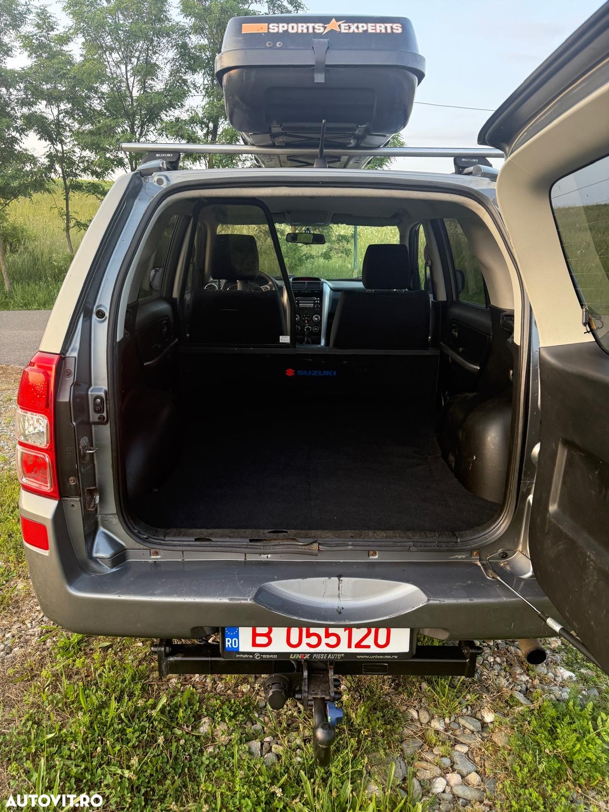 Suzuki Grand Vitara - 12