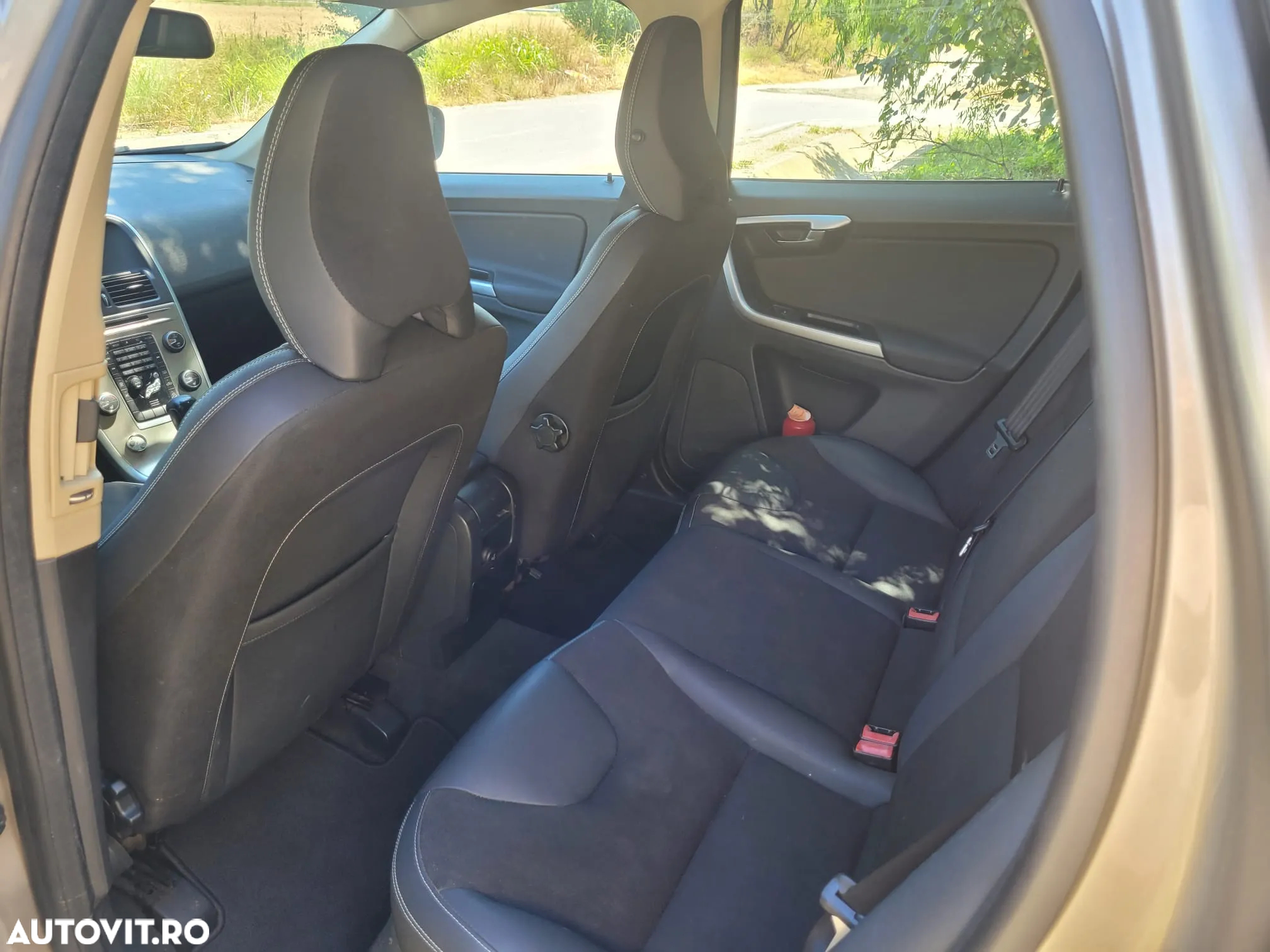 Volvo XC 60 2.4D AWD Aut. - 4